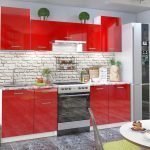 Muebles con encimeras de mármol.