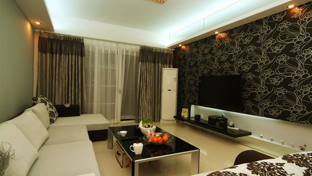 Wallpaper di bahagian dalam apartmen