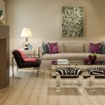 Decoración acogedora de la sala de estar