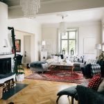 Habitación espaciosa en una casa privada.