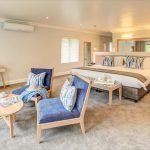 Amplio dormitorio en el campo