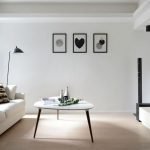 Habitación de estilo minimalista.