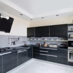 Interior de cocina de estilo minimalista.