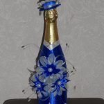 Botella con sombrero