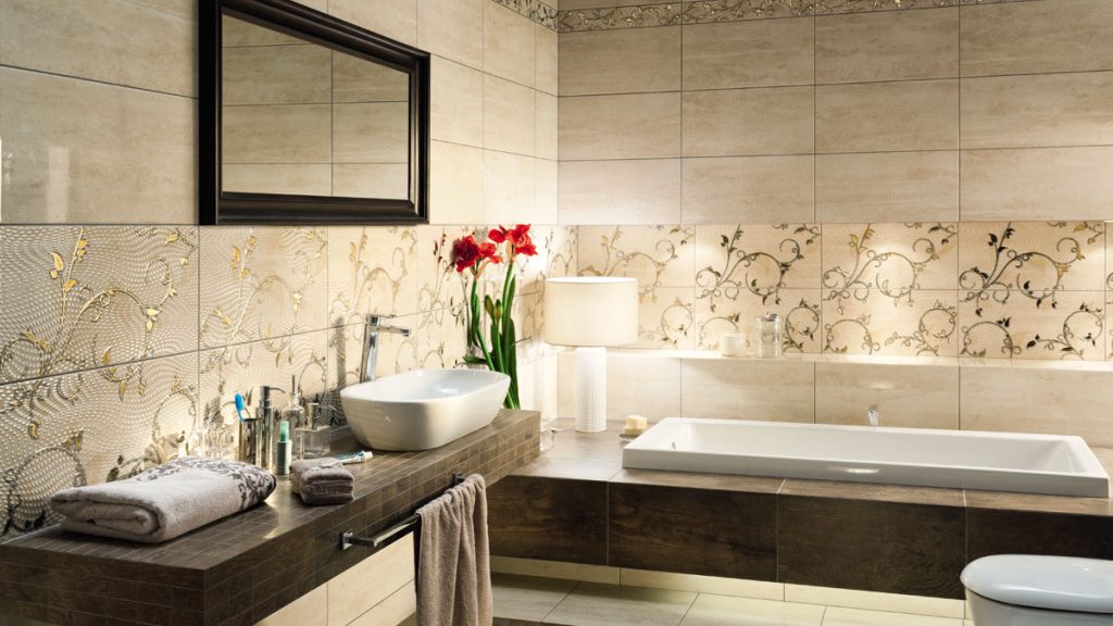 Výzdoba dlaždic v koupelně