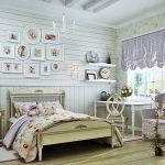 Paredes de madera en el dormitorio