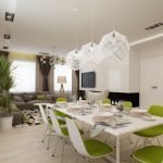 Combinación de sofá y cortinas.