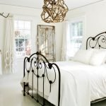 Cama matrimonial alta