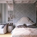 Papel pintado combinado en el dormitorio