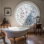Vidrieras en el baño