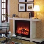 Marcos de fotos sobre la chimenea