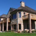 Column Balcony House