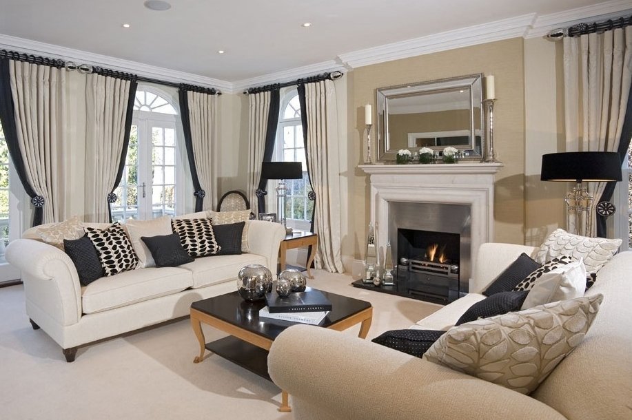 Dizajn dnevnog boravka u bež tonovima.