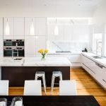 Cocina con comedor
