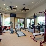 Amplio gimnasio en casa
