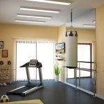 Ventana grande en el gimnasio