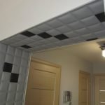 Azulejo para la decoración de una puerta