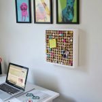 Laptop sobre la mesa