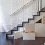 Gabinete debajo de las escaleras