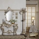 Espejo sobre la mesa