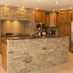 Muebles de madera en la cocina