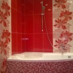 Azulejo rojo en el interior