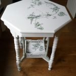 Mesa de estilo provenzal