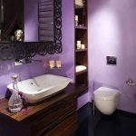 Baño morado