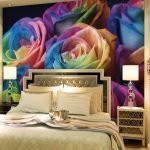 Mural con rosas de colores