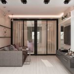Habitación con puertas correderas.
