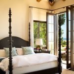 Cama de madera maciza