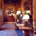 Hall de entrada de estilo español