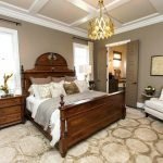 Conjunto de muebles para un dormitorio.