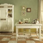 Elementos de estilo marroquí en el interior de la cocina.
