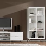 Gabinete junto a la pared
