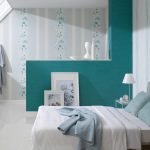 Dormitorio en colores blanco y turquesa.