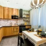 Muebles de madera en la cocina