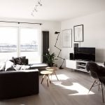 Muebles en blanco y negro