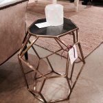 Pedestal geométrico