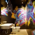Espejo sobre el lavabo