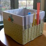 Caja de almacenamiento para accesorios de tejer