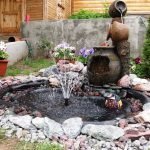 Estanque con jarras