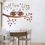 Tazas dibujadas con café