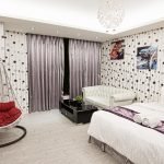 Silla colgante en el interior
