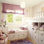 Cama junto a la ventana