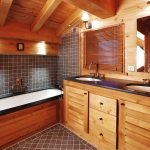 Luces empotradas sobre el baño