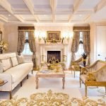 Sala de estar con composición paralela.