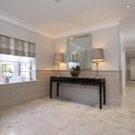 Espejo sobre la mesa