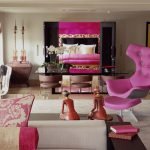 Sillón rosa brillante