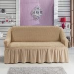 Lámpara sobre la mesa